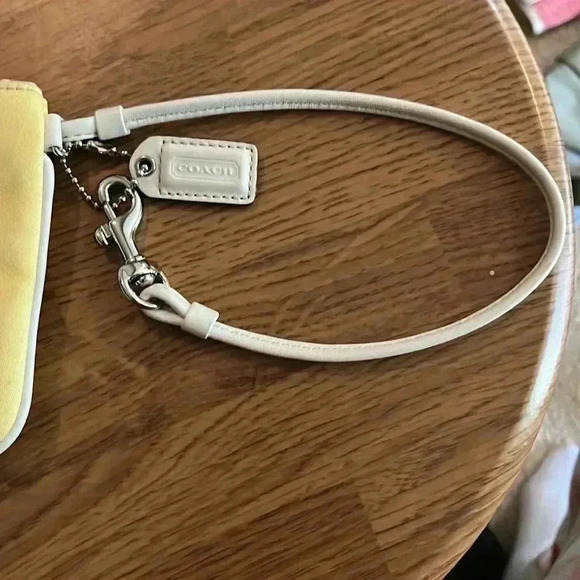 Coach Yellow & White Wristlet and Red Coach Like Wallet With Beige Leather Trim - Picture 11 of 12